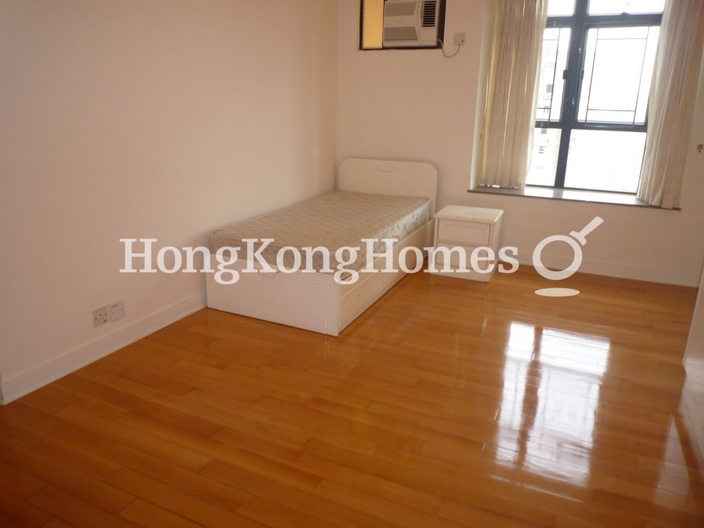 Master Bedroom — Flora Garden - Block 02, Jardine's Lookout