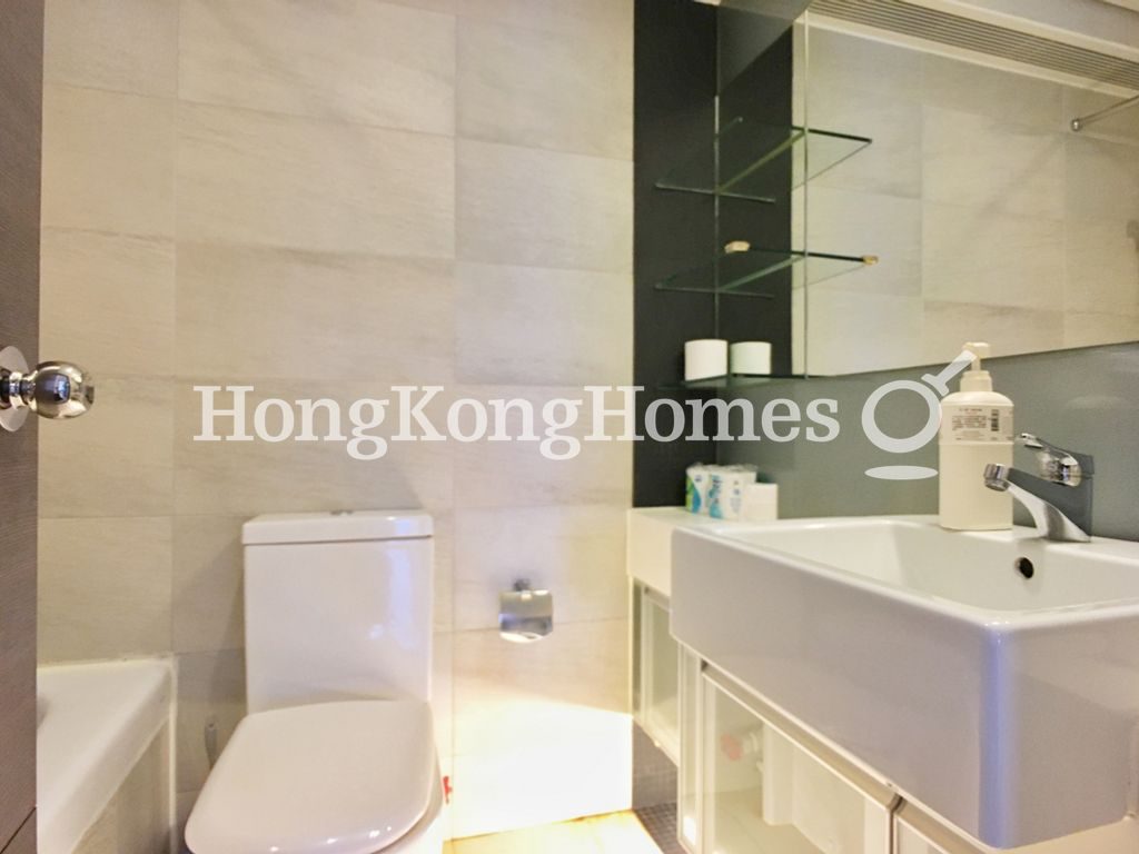Guest Bathroom — 嘉亨灣 03座，鰂魚涌