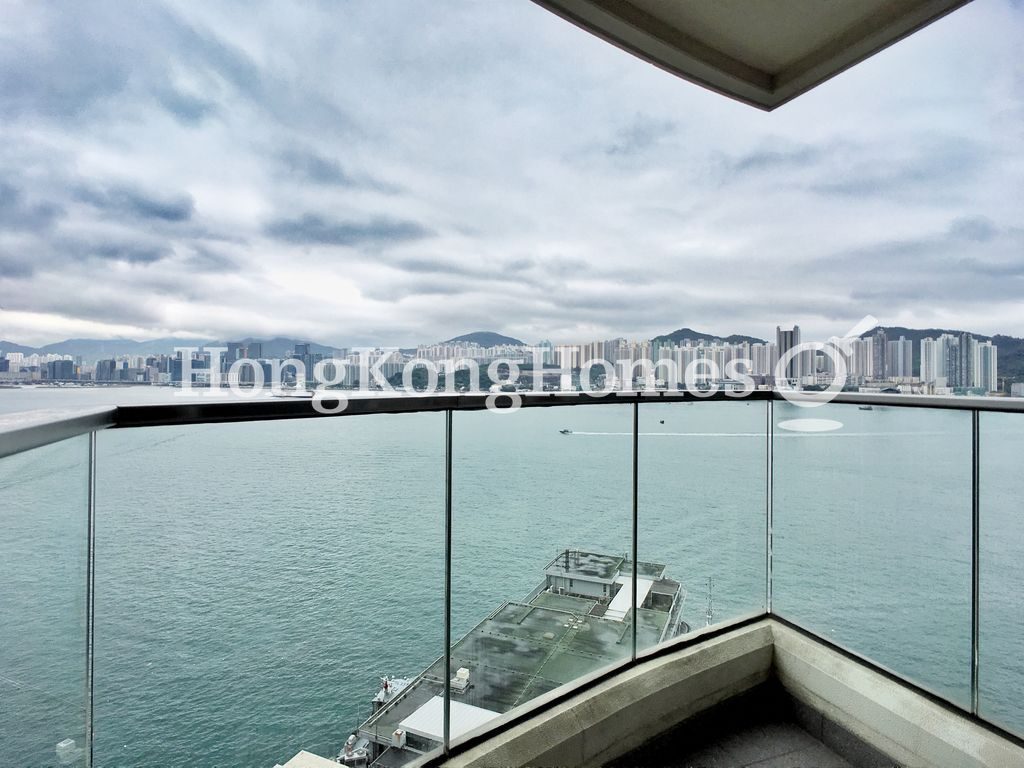 Balcony off Living and Dining Room — 嘉亨灣 03座，鰂魚涌