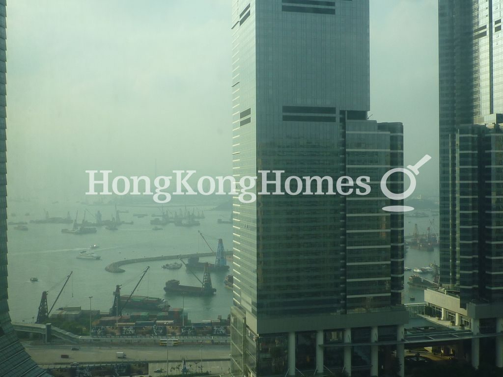 View from Master Bedroom — 凱旋門 1期 第1座 (摩天閣)，尖沙咀