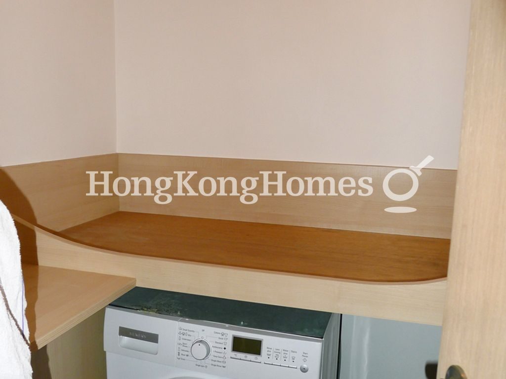 Maid's Room — 漾日居 - 第01座，尖沙咀