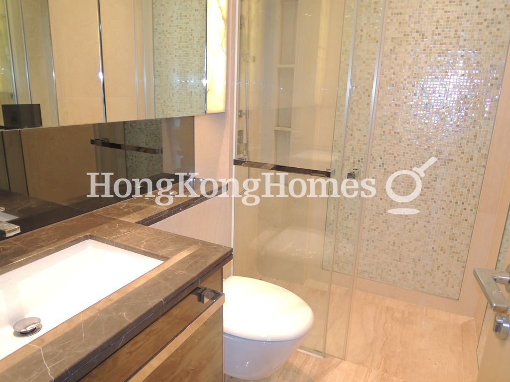 Guest Bathroom — 瓏璽 - 第8座 (觀海鑽)，大角咀