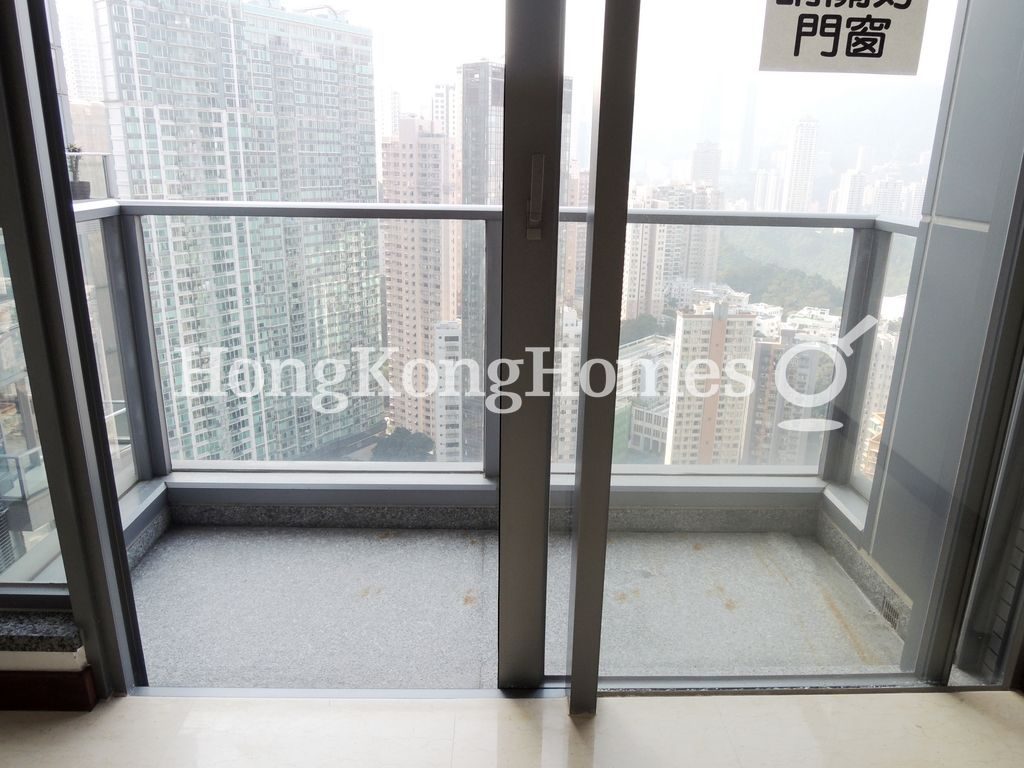 Balcony off Living & Dining Rm — 上林-第1座，大坑