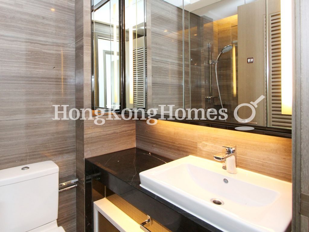 Guest Bathroom — The Austin - Phase 1 - Tower 1, Tsim Sha Tsui