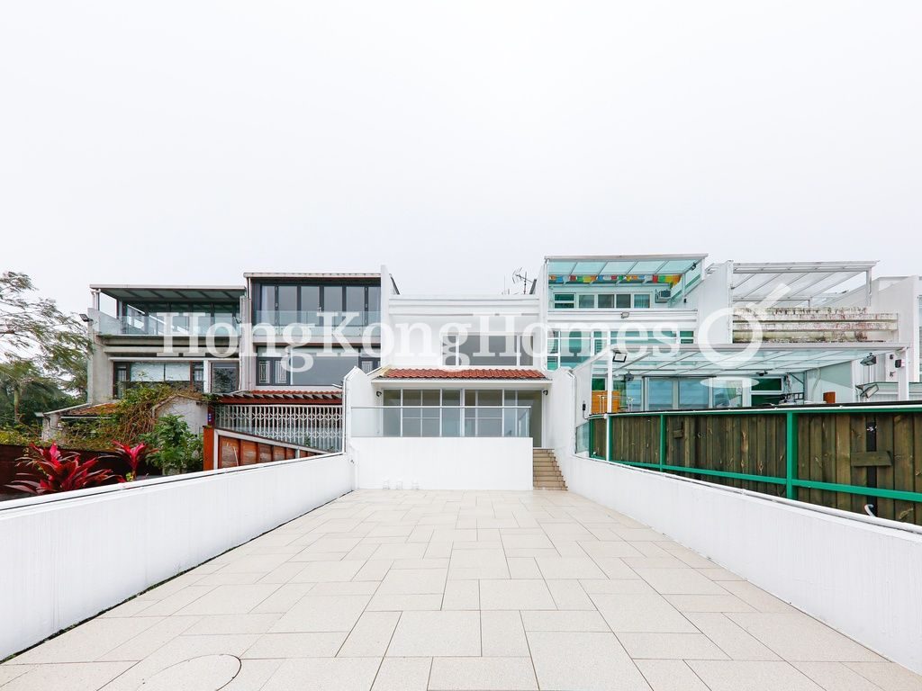 Private Garden Terrace — Capital Garden, Clear Water Bay