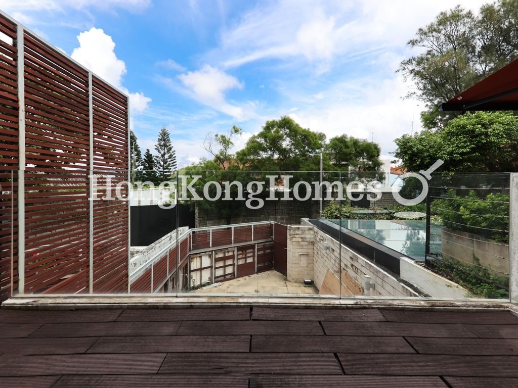Balcony off Living Room — 石澳山仔 19號，石澳
