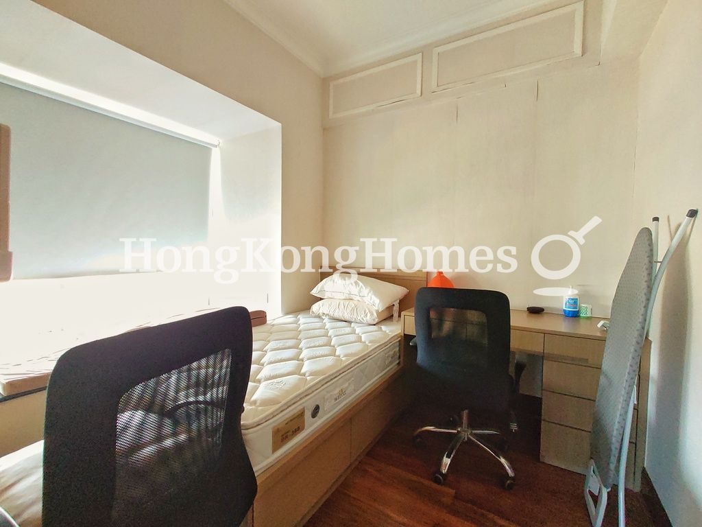 Third Bedroom — 擎天半島 1座，尖沙咀