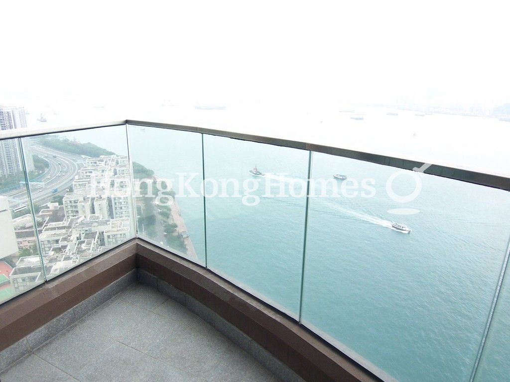 Balcony — Grand Promenade - Tower 03, Quarry Bay