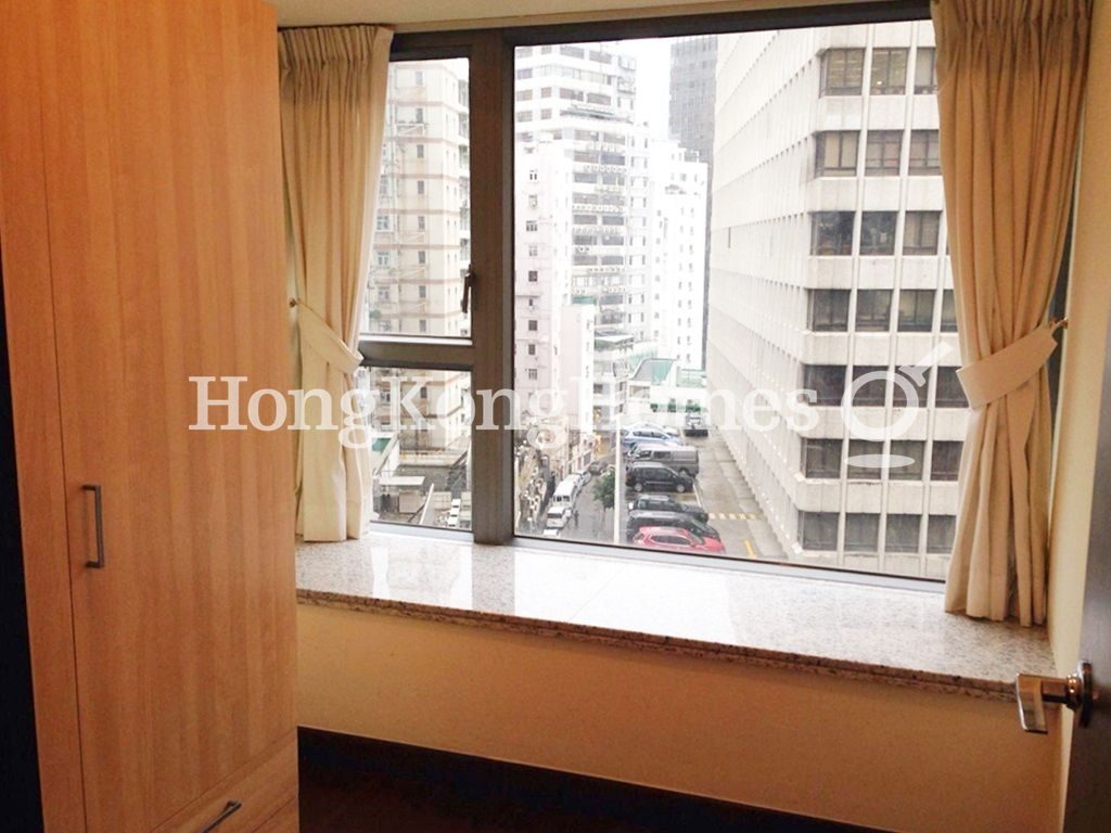 Second Bedroom — 駿逸峰，灣仔