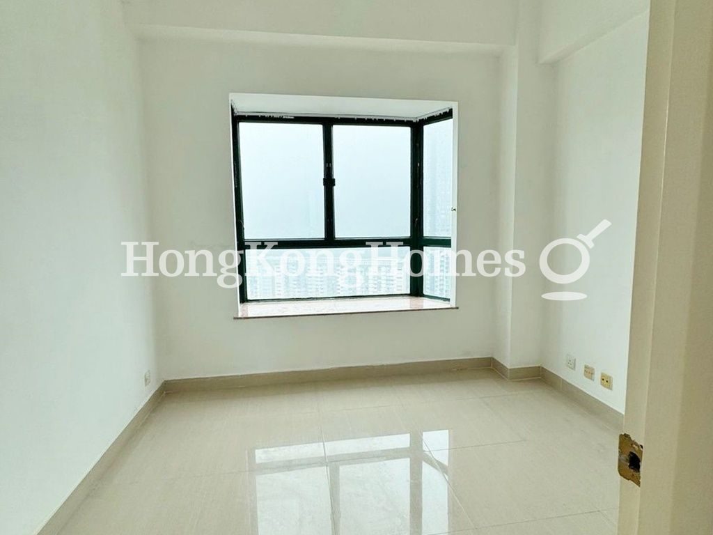 Second Bedroom — 康馨園，大坑