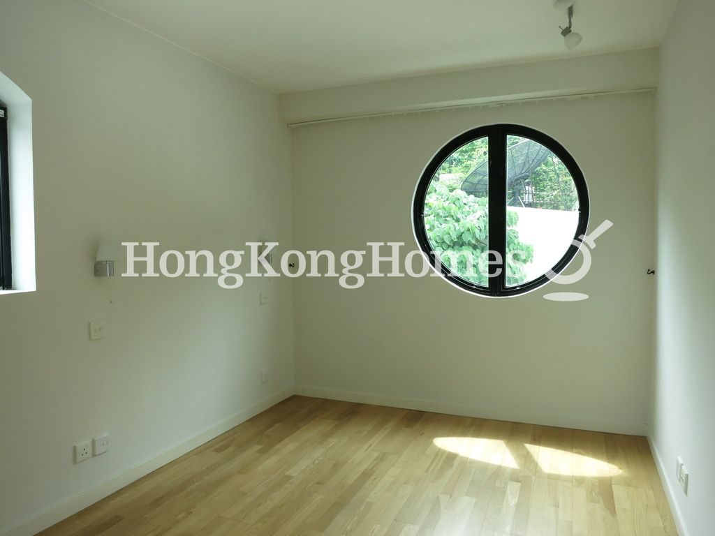 Third Bedroom — 銀泉台，清水灣
