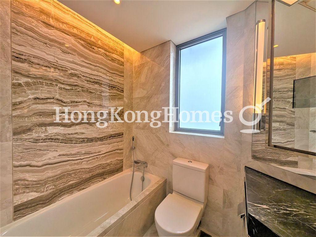 Master Bathroom — Grand Austin - Tower 5, Tsim Sha Tsui
