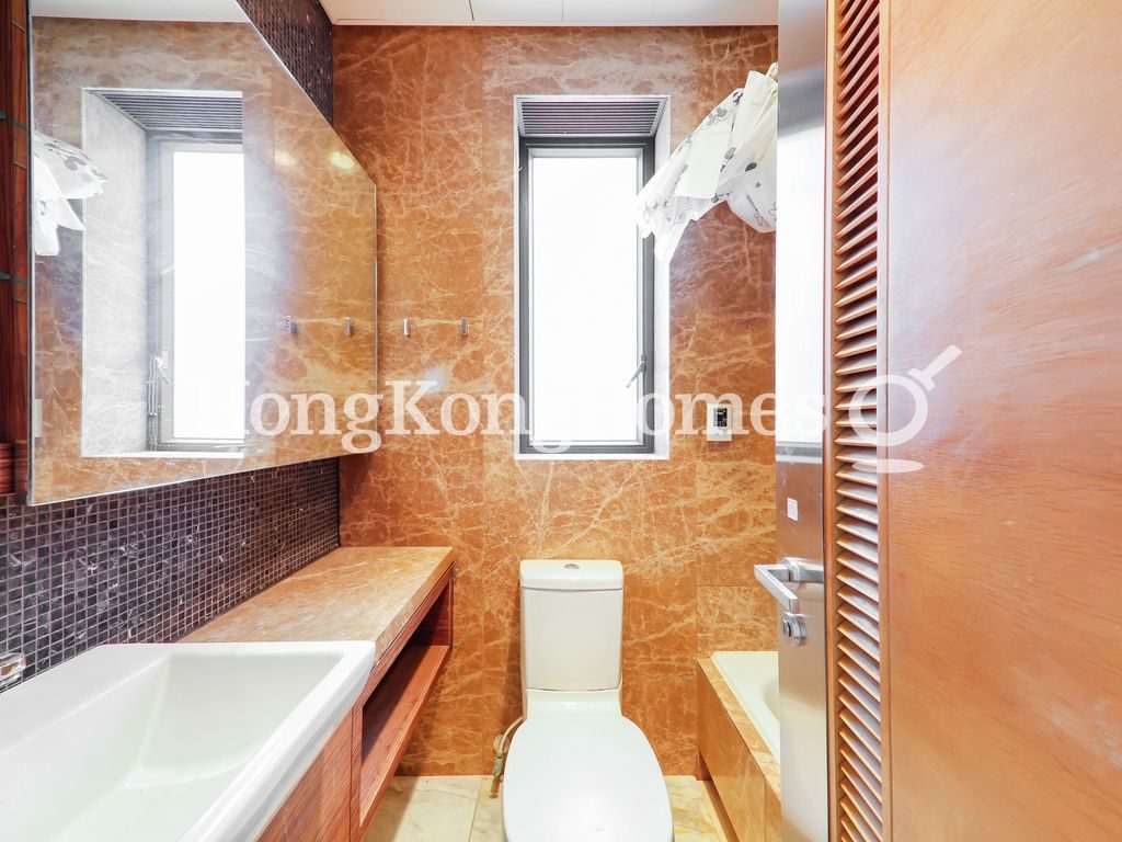 Guest Bathroom — 維壹，西環堅尼地城