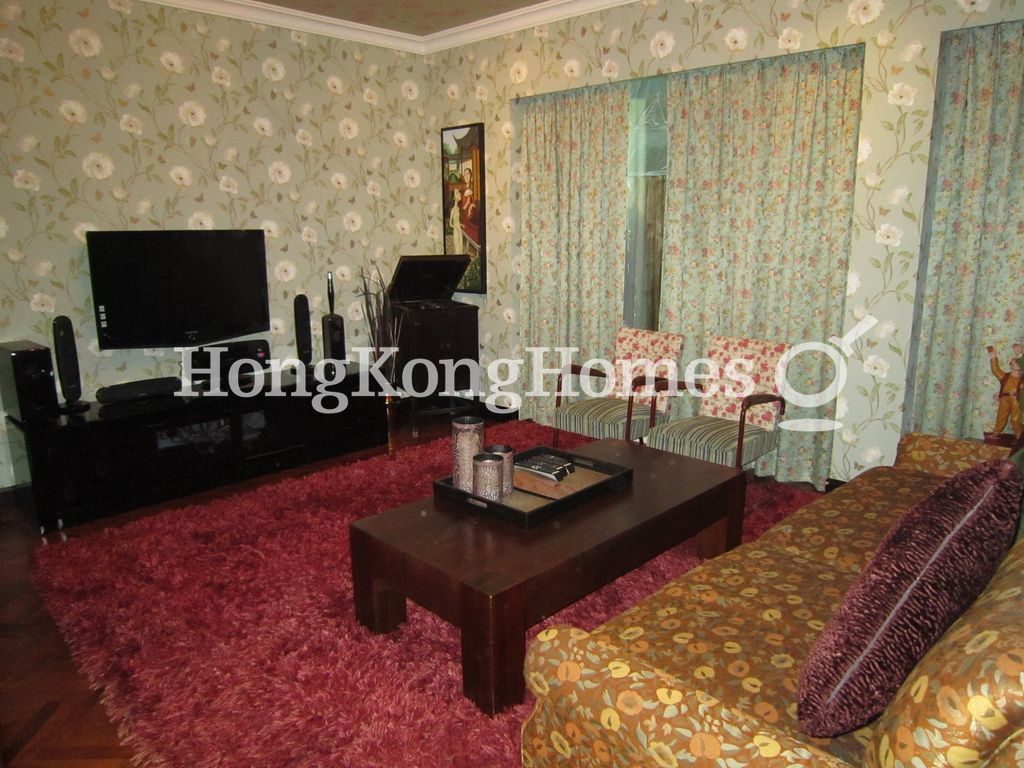 Living Area — Apartment O (開平道 5-5A 號)，銅鑼灣