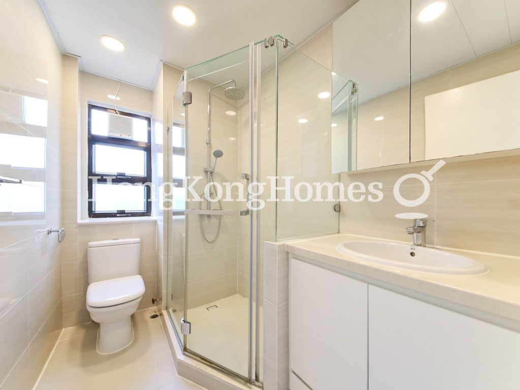 Guest Bathroom — 華翠海灘別墅，舂坎角