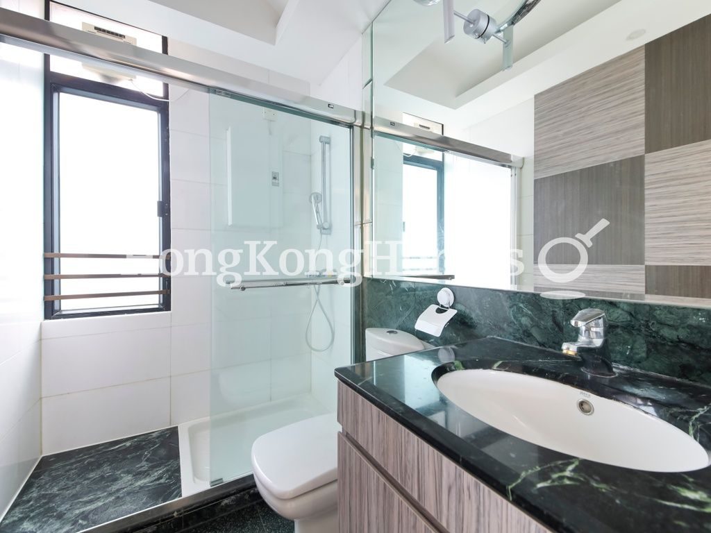 Guest Bathroom — 淺水灣道 37號 - 第02座，淺水灣