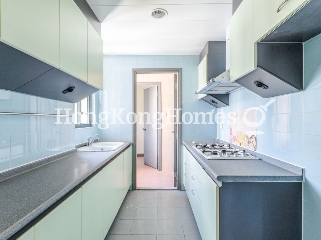 Kitchen — Scenic Lodge, Tai Hang