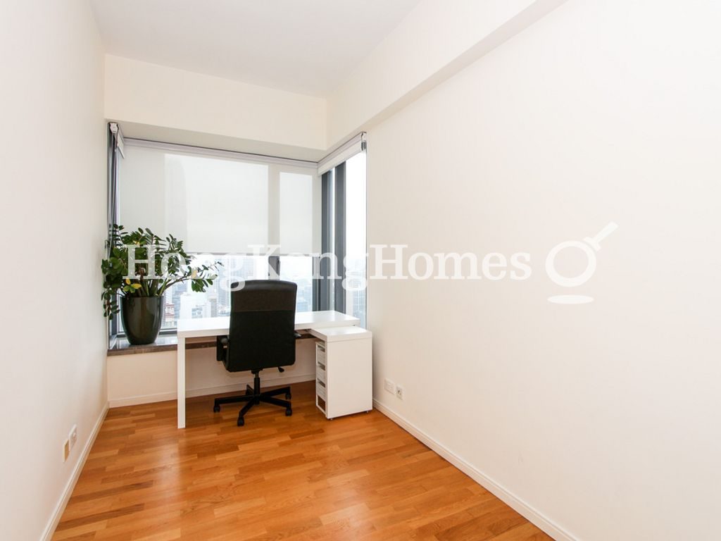 Third Bedroom — Seymour, Mid-levels West