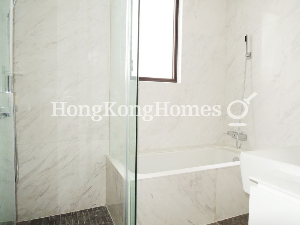 Guest Bathroom — yoo Residence, Causeway Bay