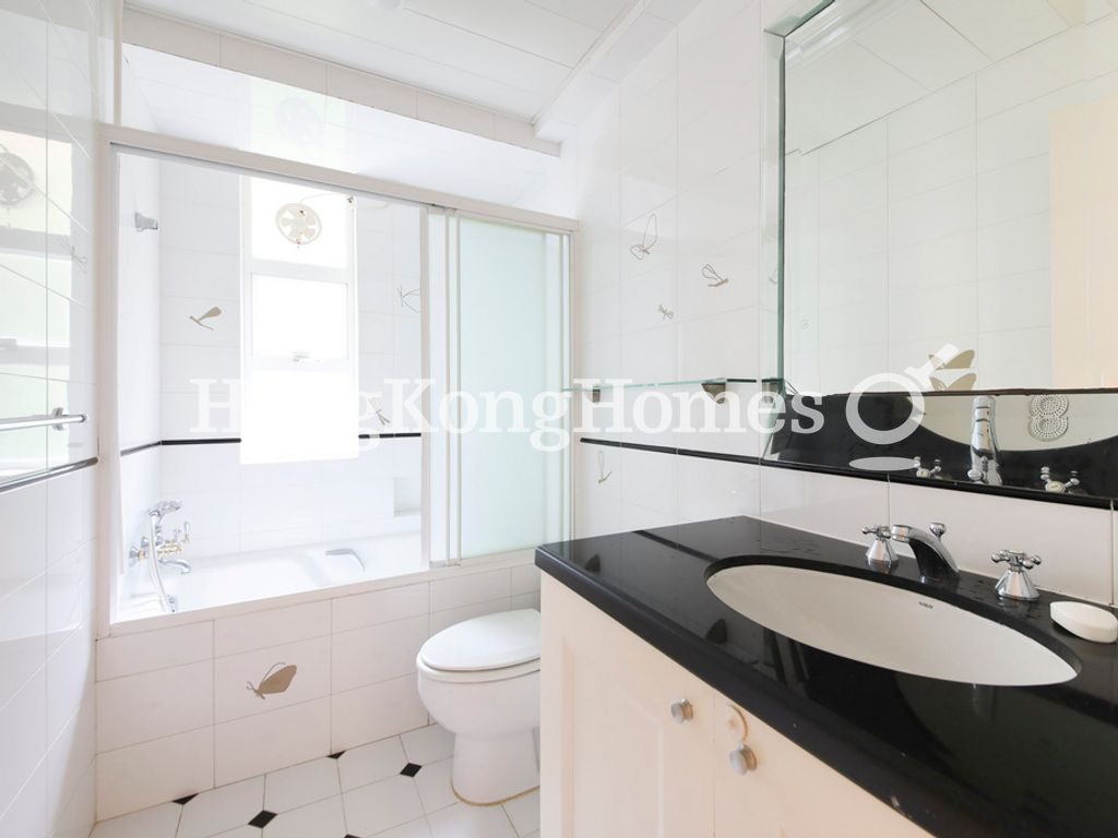Guest Bathroom — 明珠台，西半山