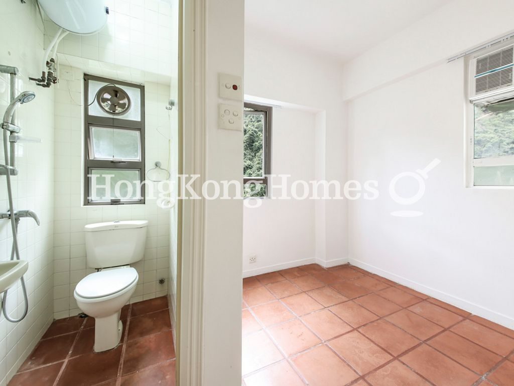 Maid's Room and Washroom — 明珠台，西半山