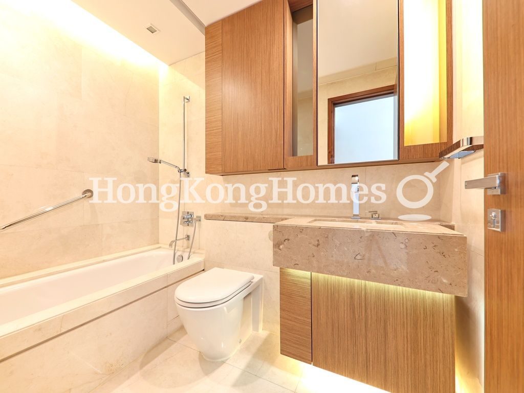 Second Ensuite Bathroom — 紀雲峰，跑馬地