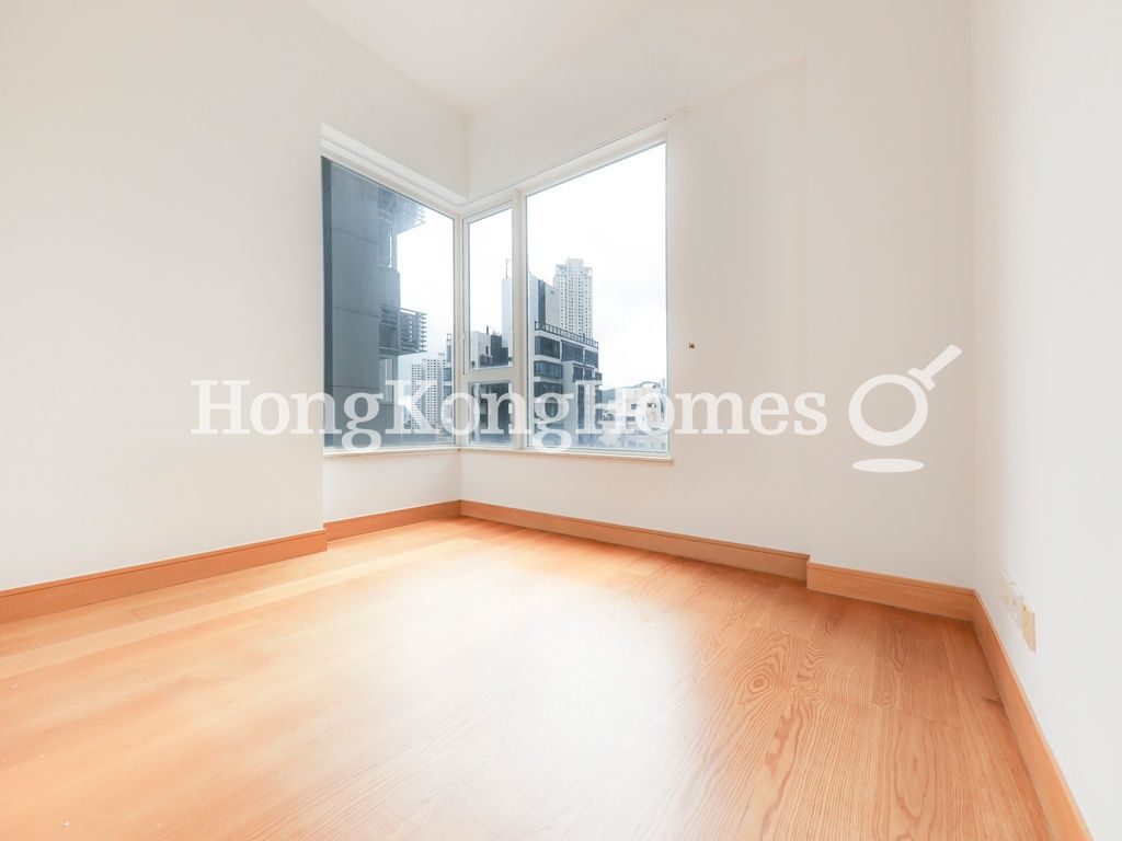 Third Bedroom — 紀雲峰，跑馬地