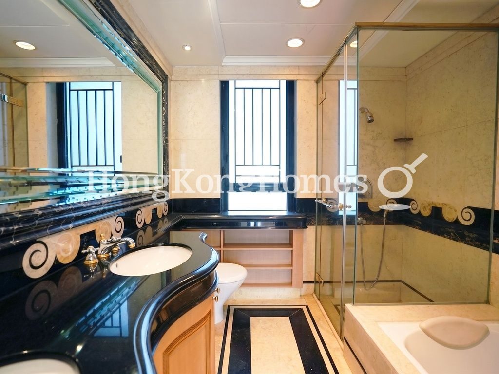 Master Bathroom — 禮頓山 - 第02座，跑馬地