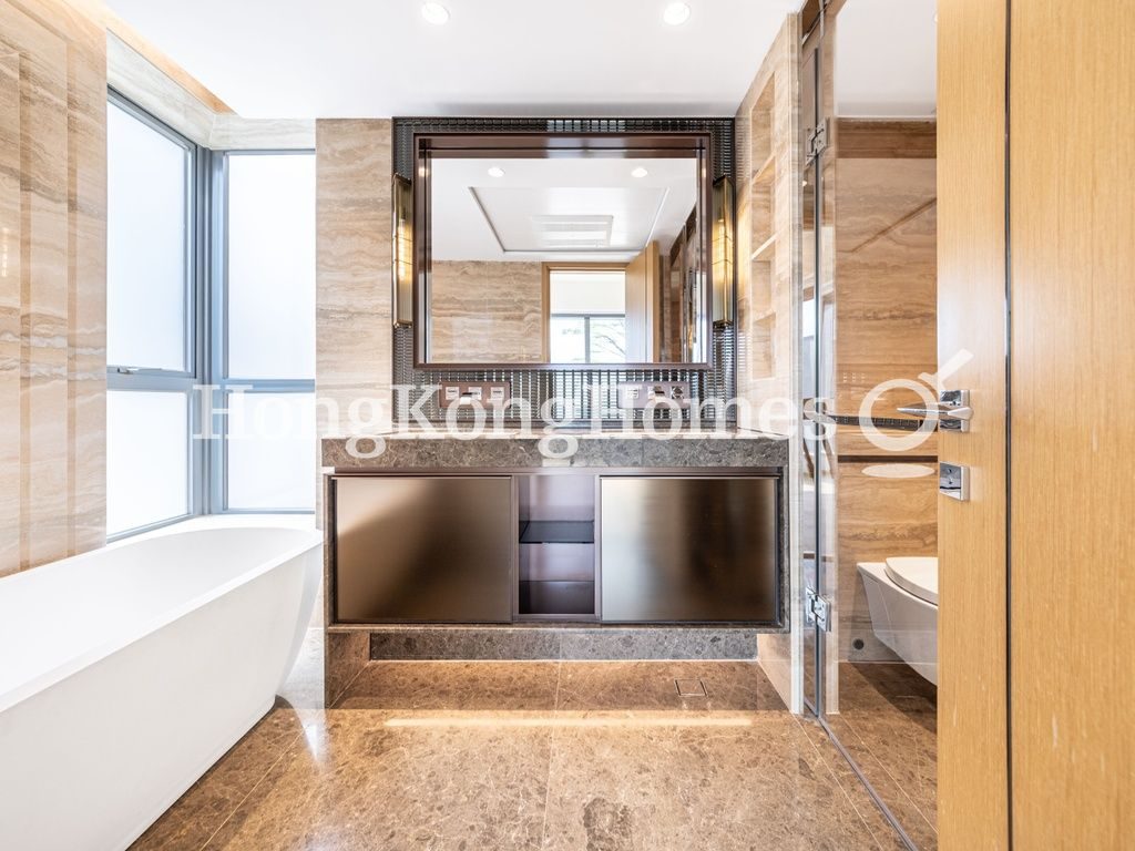 Master Bathroom — 駿嶺薈 - 第 1 座，沙田火炭