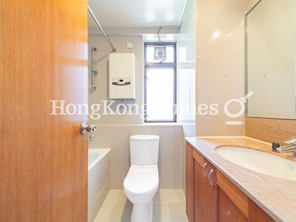 Guest Bathroom — 竹林苑 - 第74座，東半山