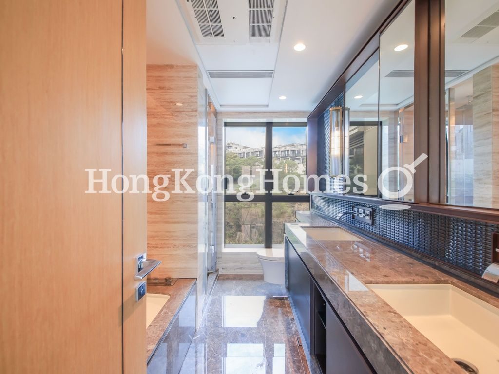 Master Bathroom — The Cavaridge - Tower 2, Shatin / Fo Tan