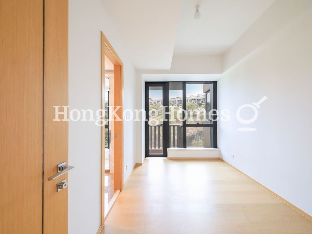 Second Ensuite Bedroom — The Cavaridge - Tower 2, Shatin / Fo Tan