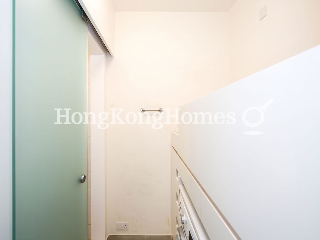 Maid's Room and Bathroom — Tavistock 2, Mid-levels Central