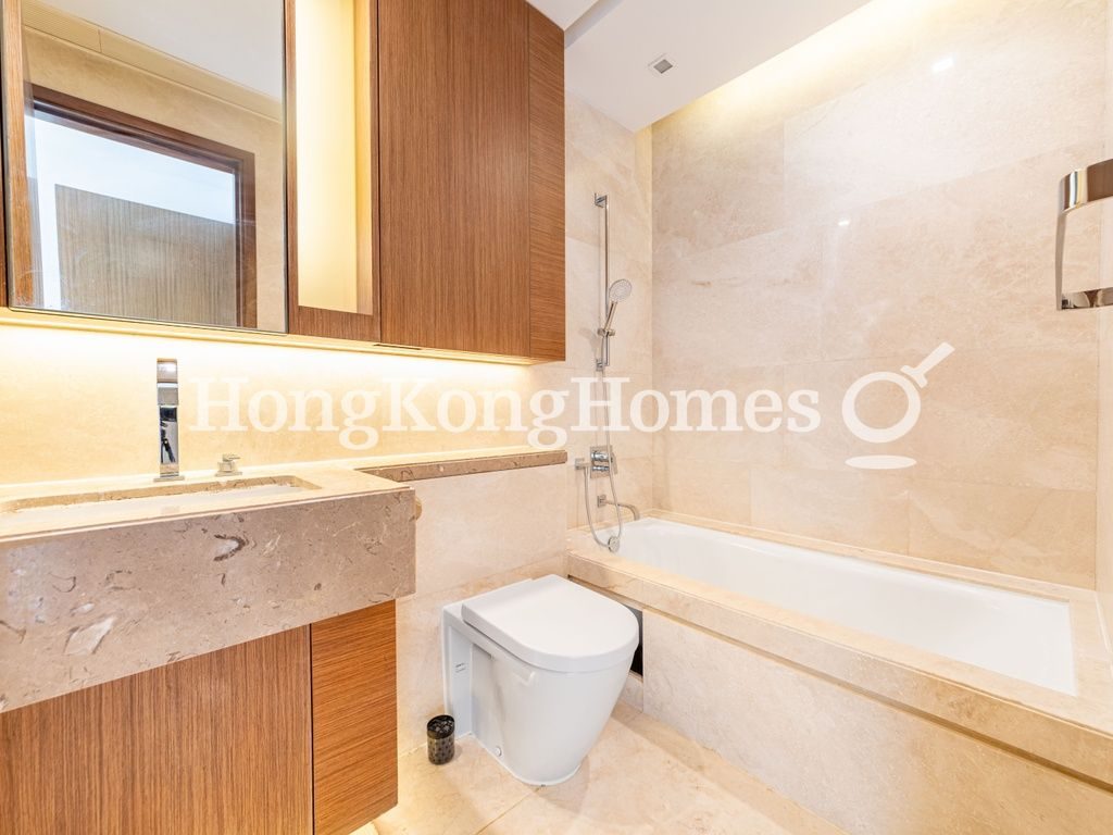 Second Ensuite Bathroom — 紀雲峰，跑馬地