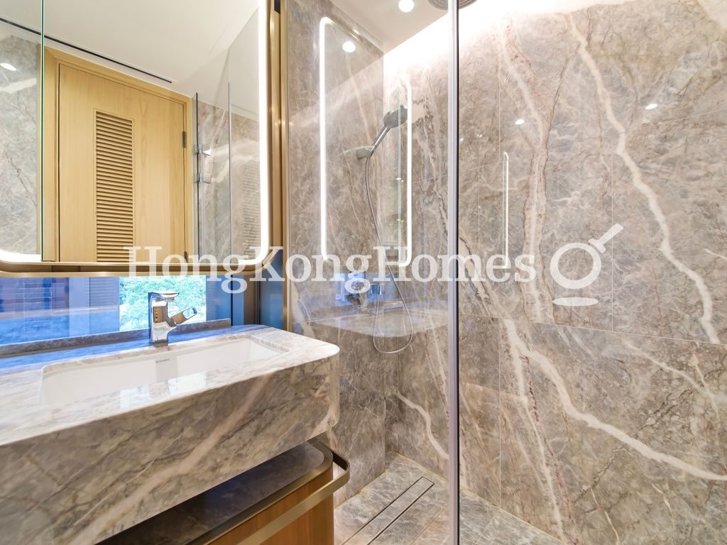 Guest Bathroom — 堅尼地道 22A號，中半山