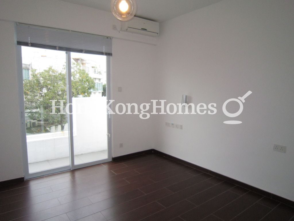 Second Bedroom — 匡湖居 04期，西貢