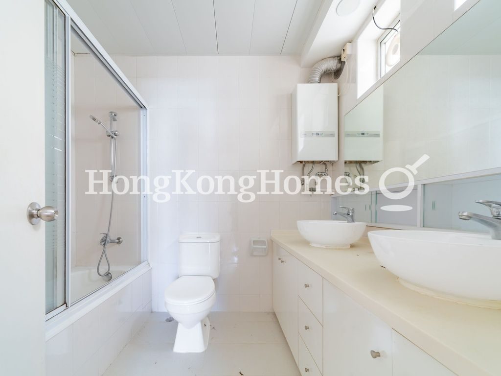 Master Bathroom — Ann Garden, Shouson Hill