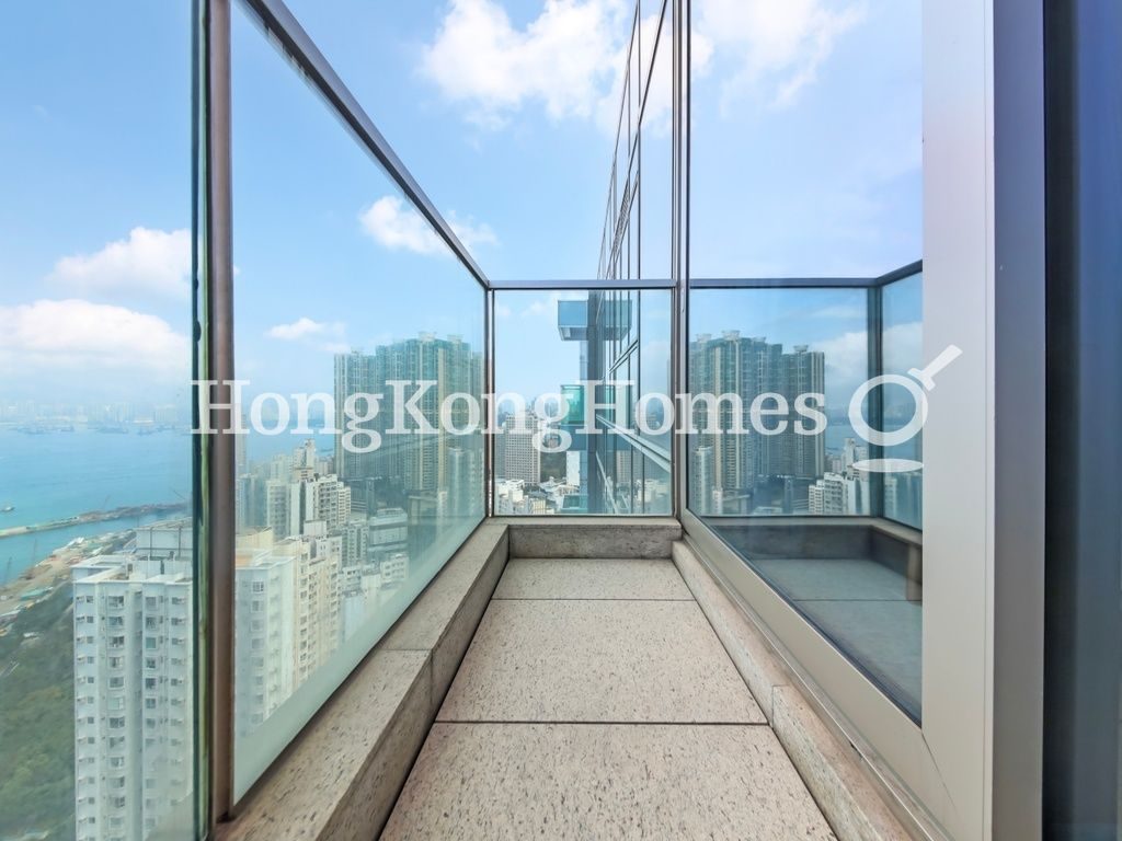 Balcony off Living and Dining Room — Imperial Kennedy，西環堅尼地城