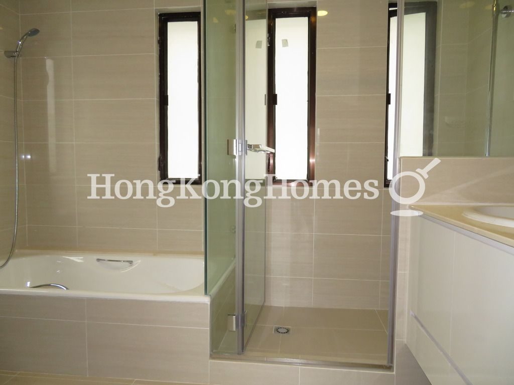 Master Bathroom — 華翠海灘別墅，舂坎角