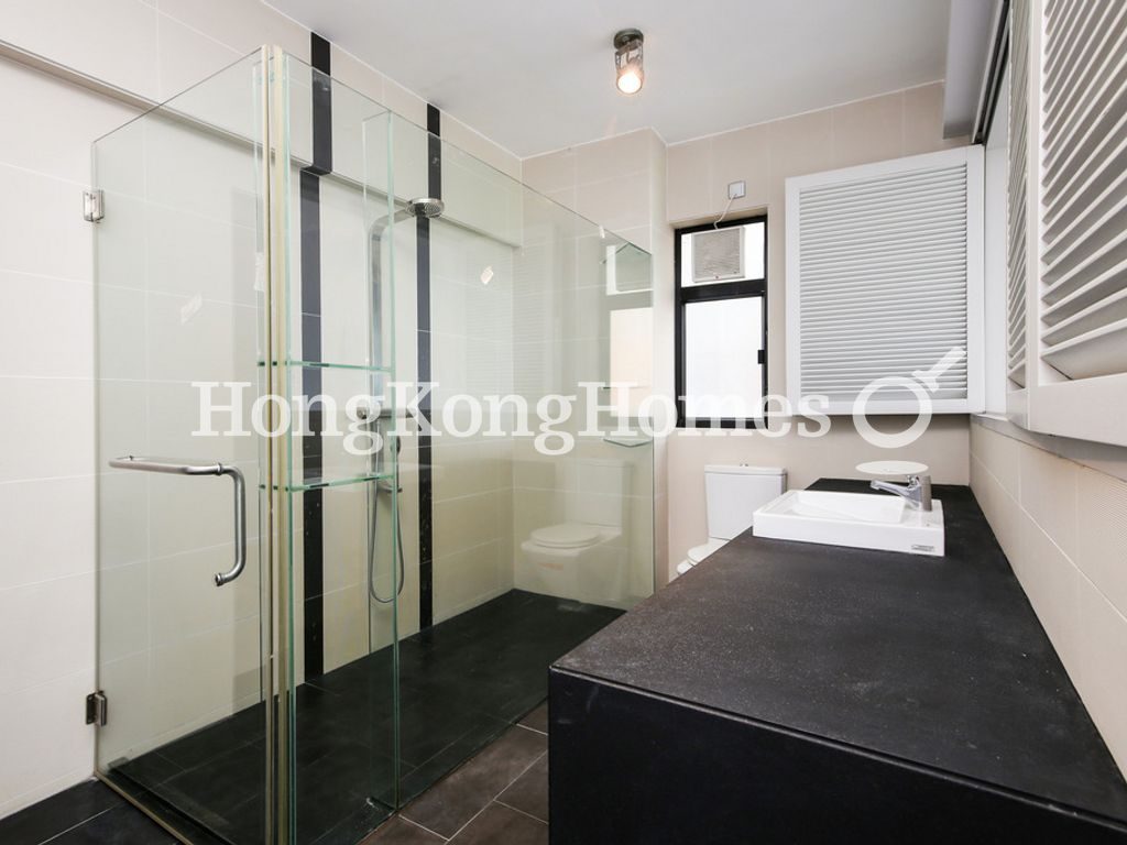 Master Bathroom — 早禾居洋房，西貢