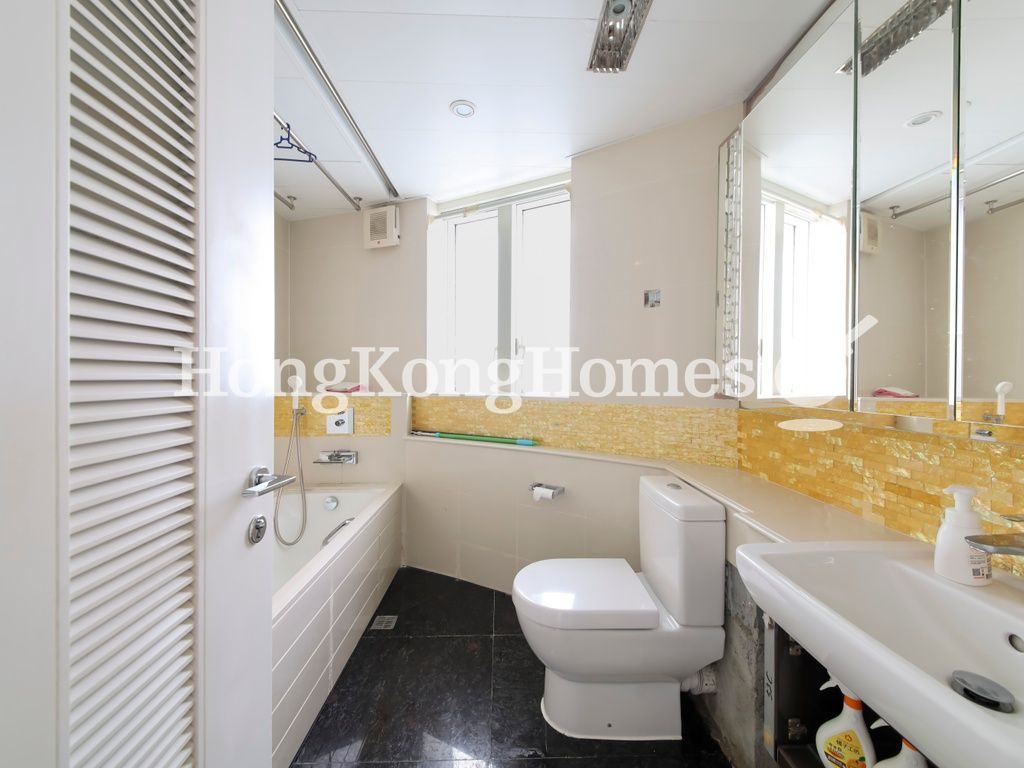 Master Bathroom — 名鑄，尖沙咀