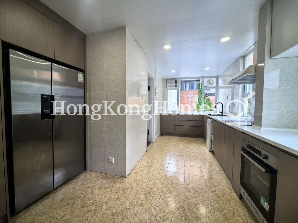 Kitchen — Villa Martini - Block 01, Stanley