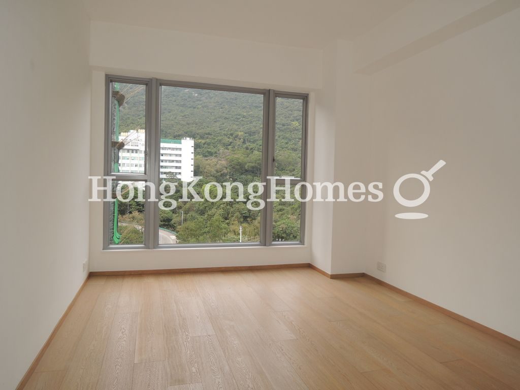 Third Bedroom — 嘉名苑 A-B座，深水灣
