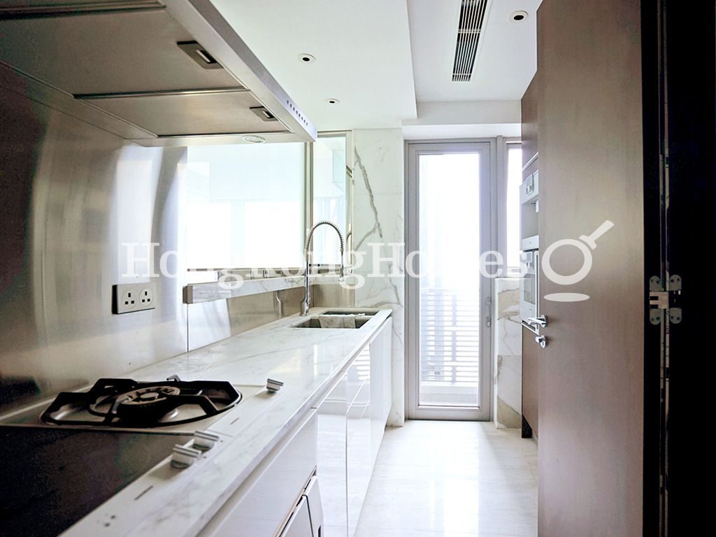 Kitchen — Serenade - Tower 2, Tai Hang