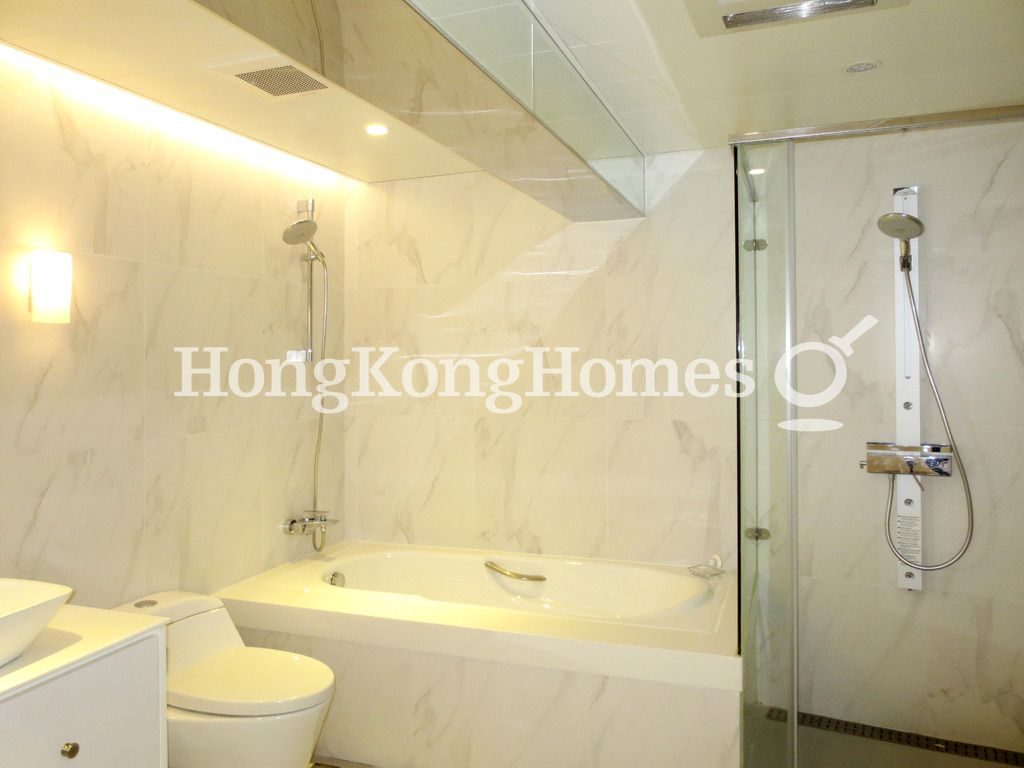 Second Ensuite Bathroom — 南灣道16-18號，淺水灣