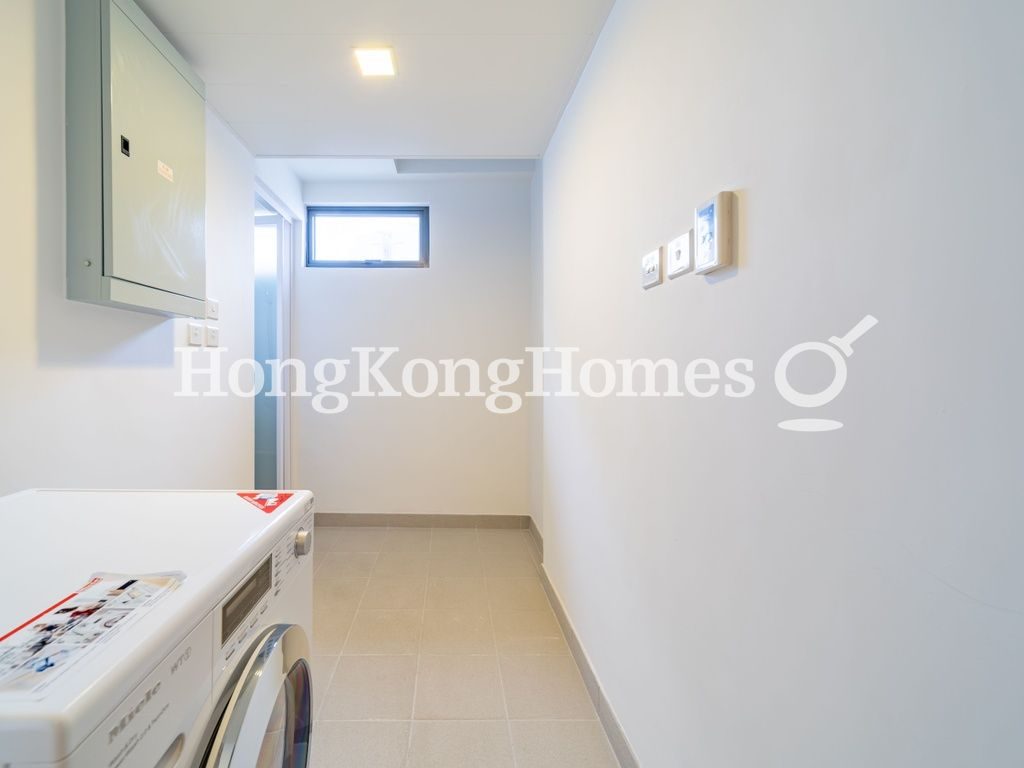 Maid's Room with Washroom — 海璇 - 1B期 - 第3座，北角