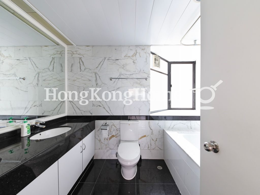 Master Bathroom — 南灣大廈，淺水灣