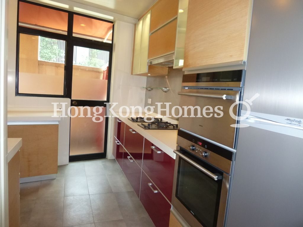 Kitchen — Stanley Court, Stanley