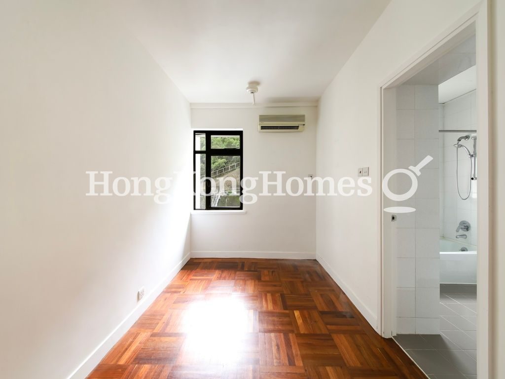 Second Ensuite Bedroom — Repulse Bay Apartments - Block C, Repulse Bay
