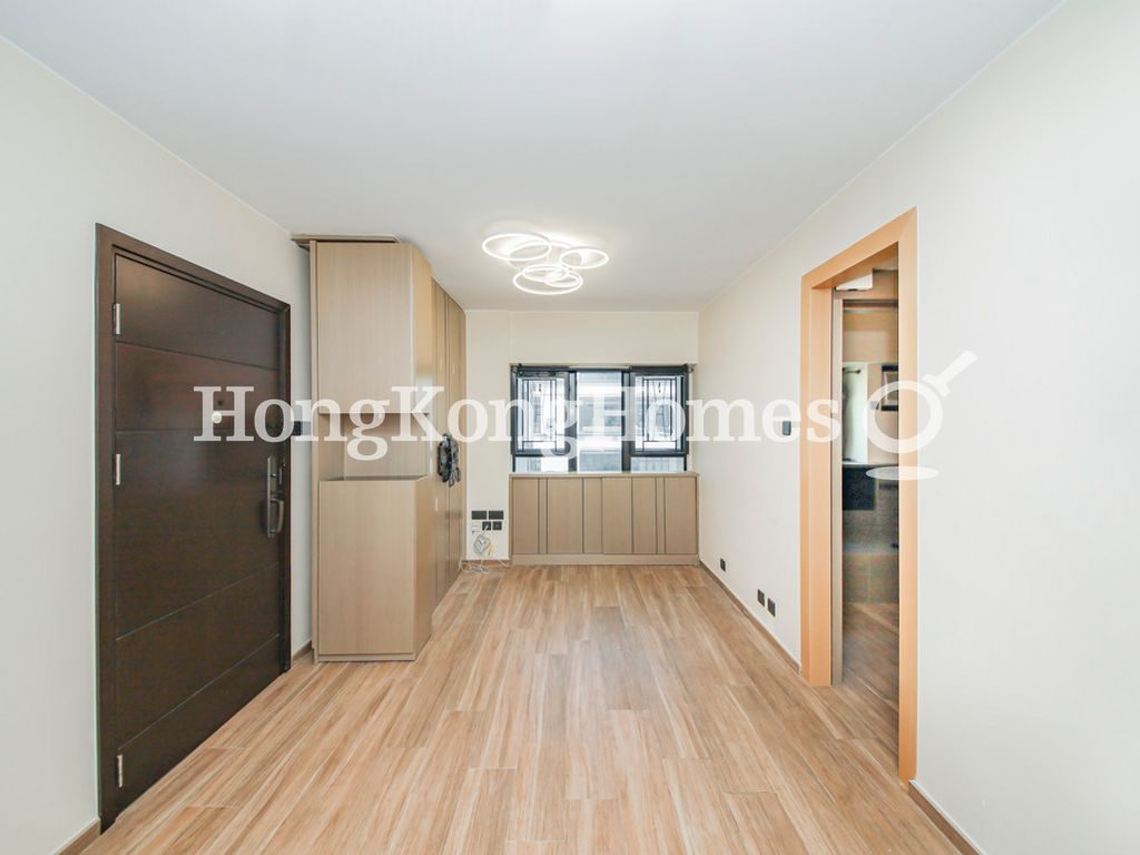 Living and Dining Room — Dawning Height, Central